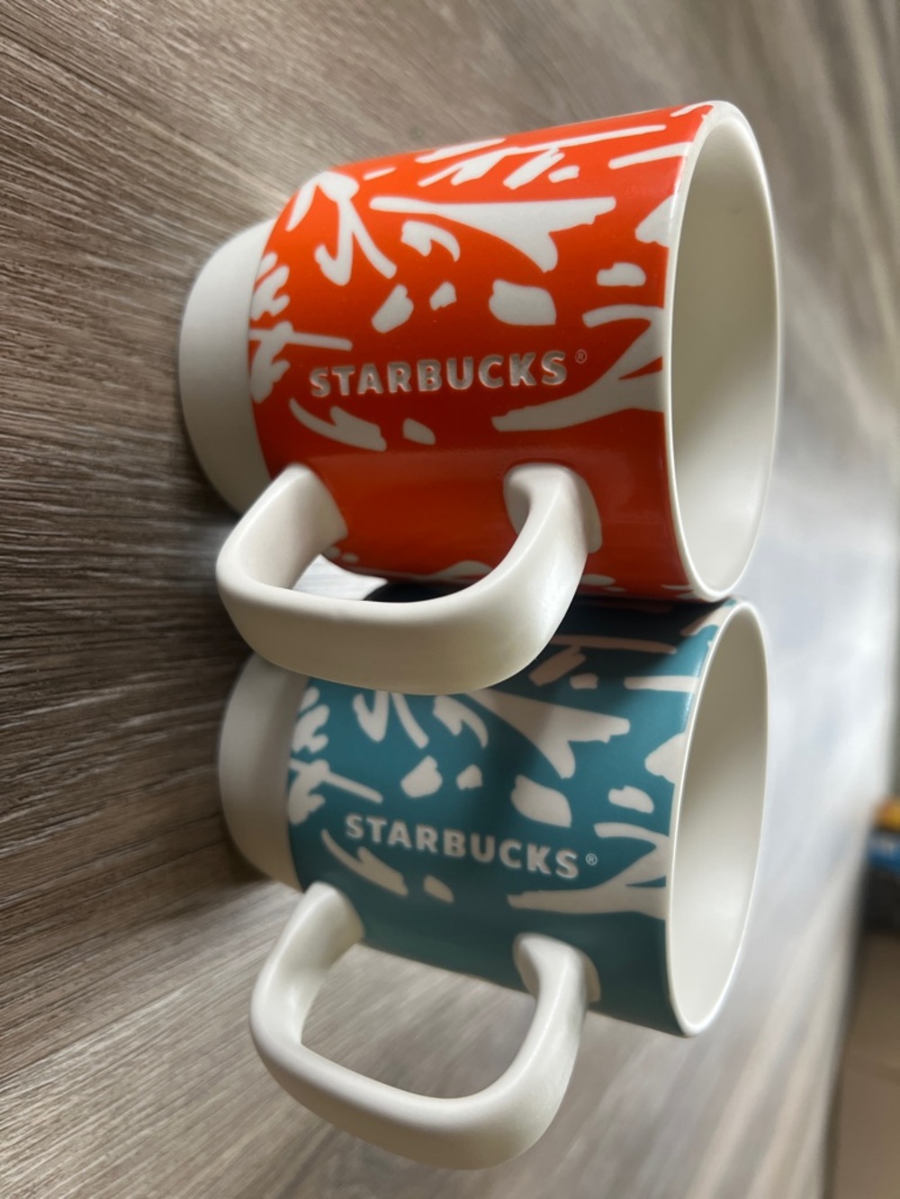 Starbucks Set of 2 Stackable Mugs - Picture 2 of 8
